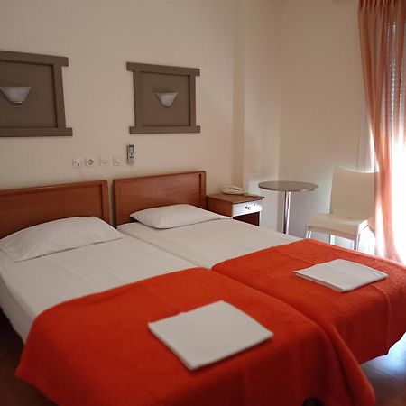 Efstratios Hotel لوترا إديبسو المظهر الخارجي الصورة