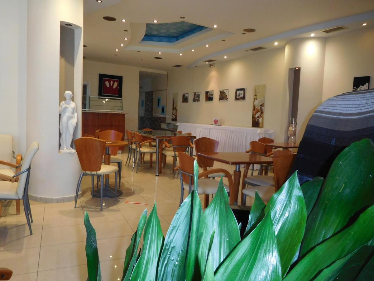 Efstratios Hotel لوترا إديبسو المظهر الخارجي الصورة