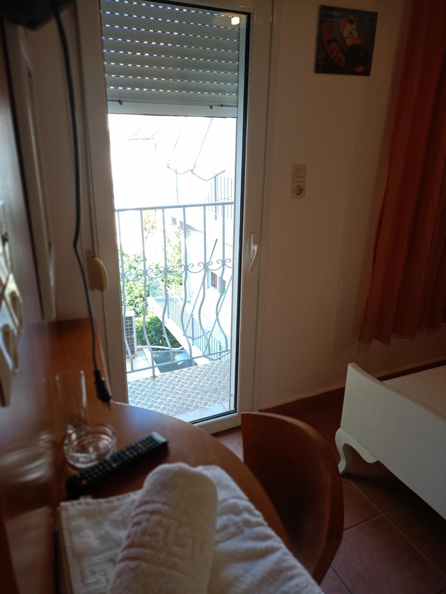 Efstratios Hotel لوترا إديبسو المظهر الخارجي الصورة